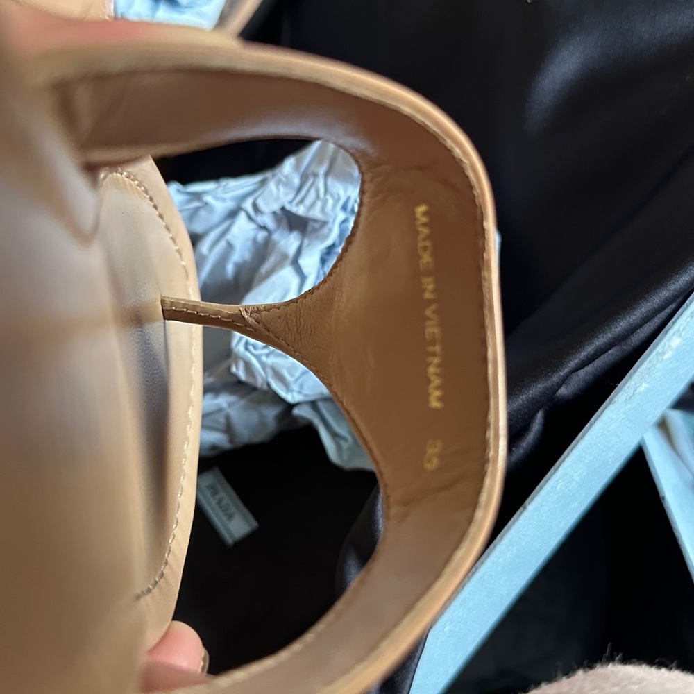 Prada thong Sandals patent leather 35 or 5 - Picture 5 of 7